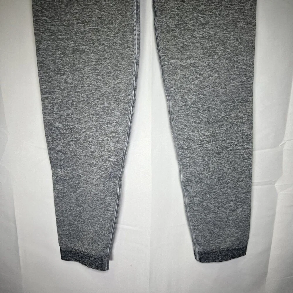 Spanx Seamless Sculpt Legging Spacedye Cloudy Grey Size Small